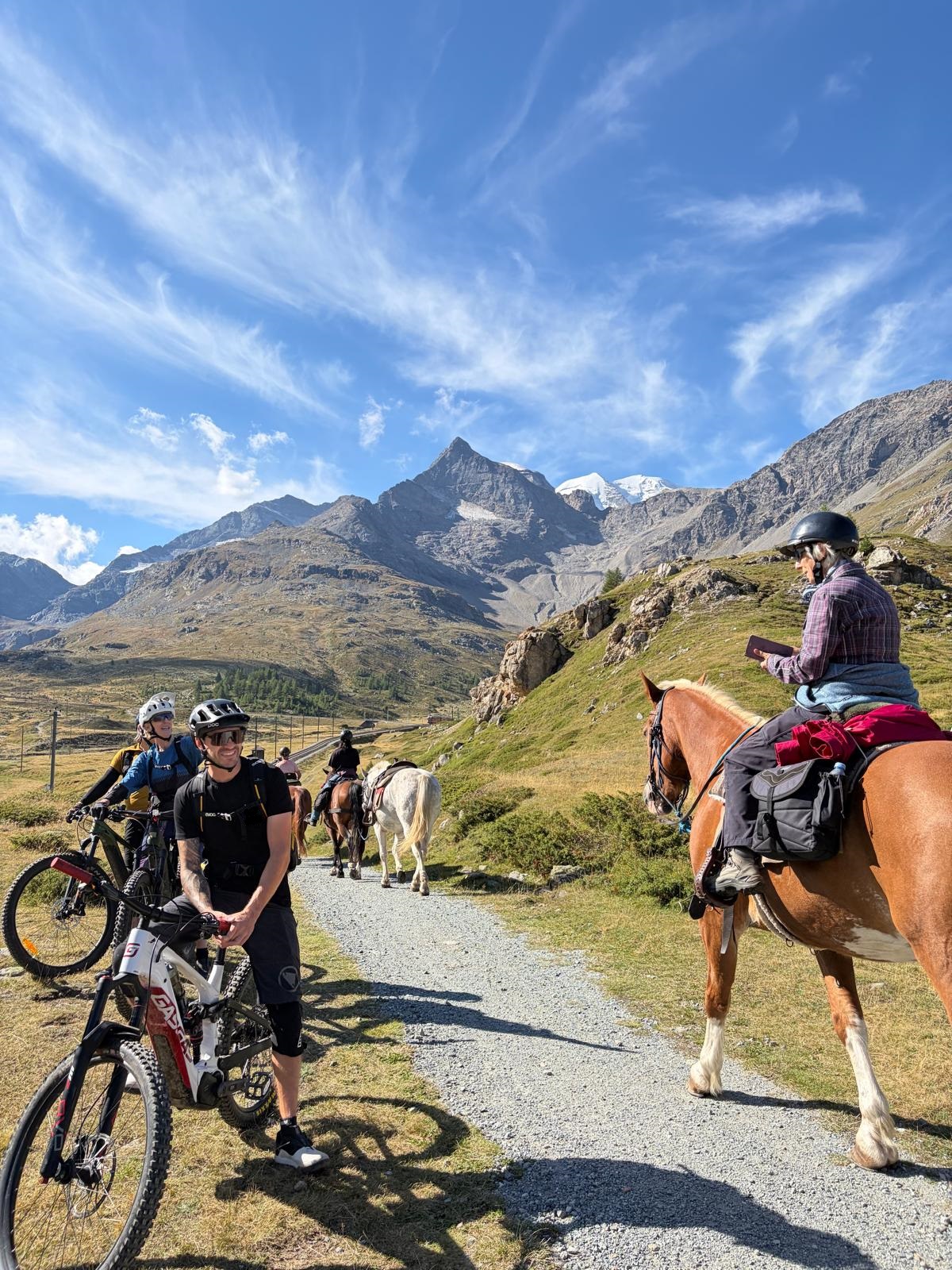 Davide durante un tour E-Bike sul Bernina